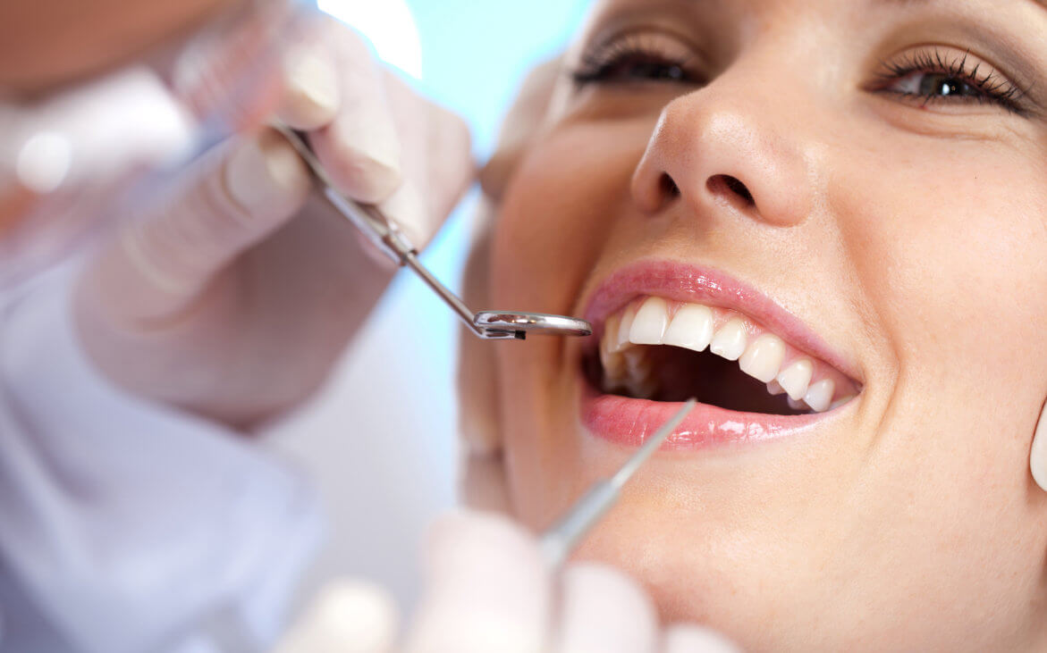 girl dental patient